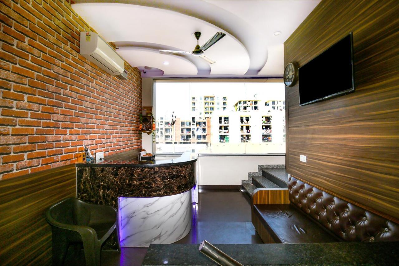 Hotel Woodcrest Zirakpur Chandigarh - Luxury Rooms ภายนอก รูปภาพ