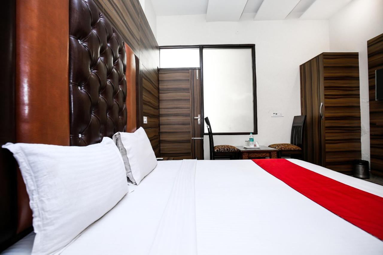 Hotel Woodcrest Zirakpur Chandigarh - Luxury Rooms ภายนอก รูปภาพ