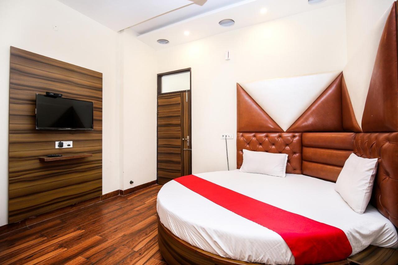 Hotel Woodcrest Zirakpur Chandigarh - Luxury Rooms ภายนอก รูปภาพ